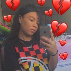 Meet your Posher, Jasmine